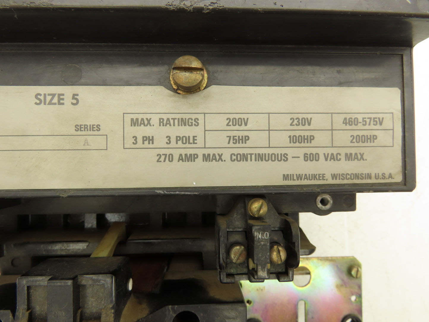 Allen Bradley 509-F0B Motor Starter Contactor 200Hp 600VAC 3Ph 480V Coil Size 5