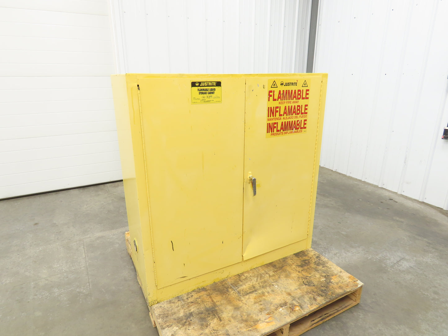 Justrite 25300 Yellow Flammable Safety Cabinet Dual Door 30 Gallon Liquid