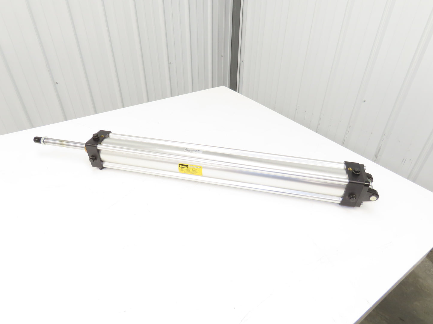 Parker 80 CBCMPUS14MC 702.0 Pneumatic Air Cylinder 80mm Bore 702mm Stroke 145psi