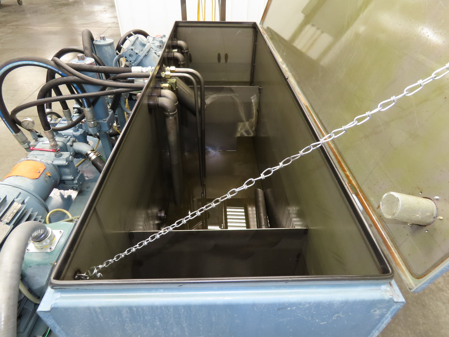 Oilgear Hydraulic Power Unit 90.9 GPM 3000 PSI 70 Hp Triple Pump 120 Gal