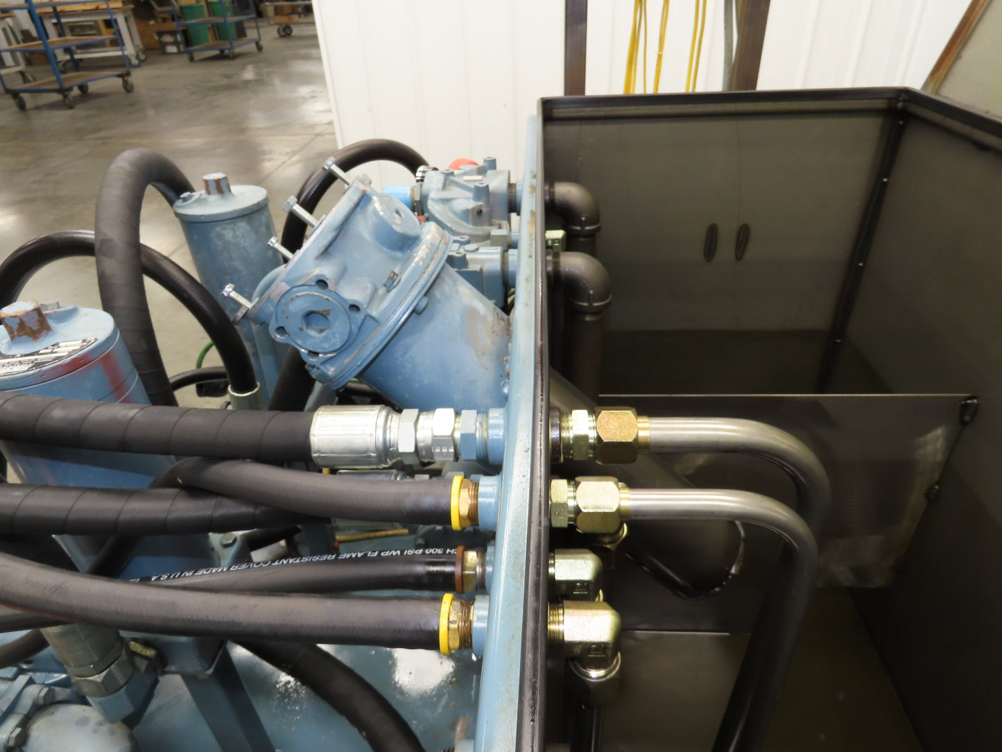 Oilgear Hydraulic Power Unit 90.9 GPM 3000 PSI 70 Hp Triple Pump 120 Gal