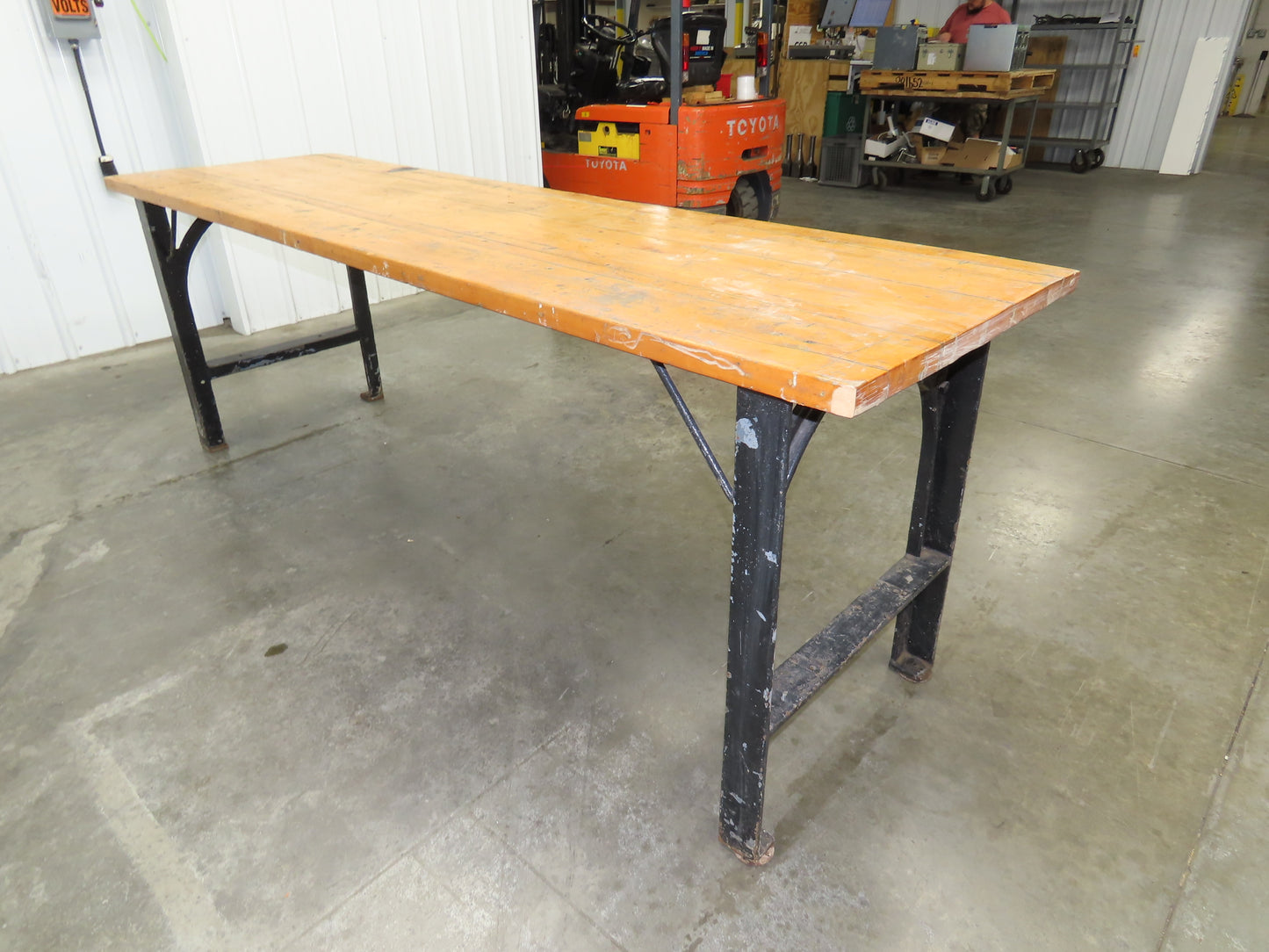 8' X 28" Butcher Block Top Workbench Table Cast Iron Legs Wood VTG Steampunk