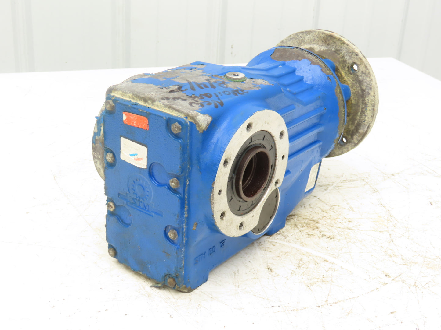 STM OMF 71 Helical Gearbox 179.6:1 Reducer 10rpm 35mm Hollow Shaft