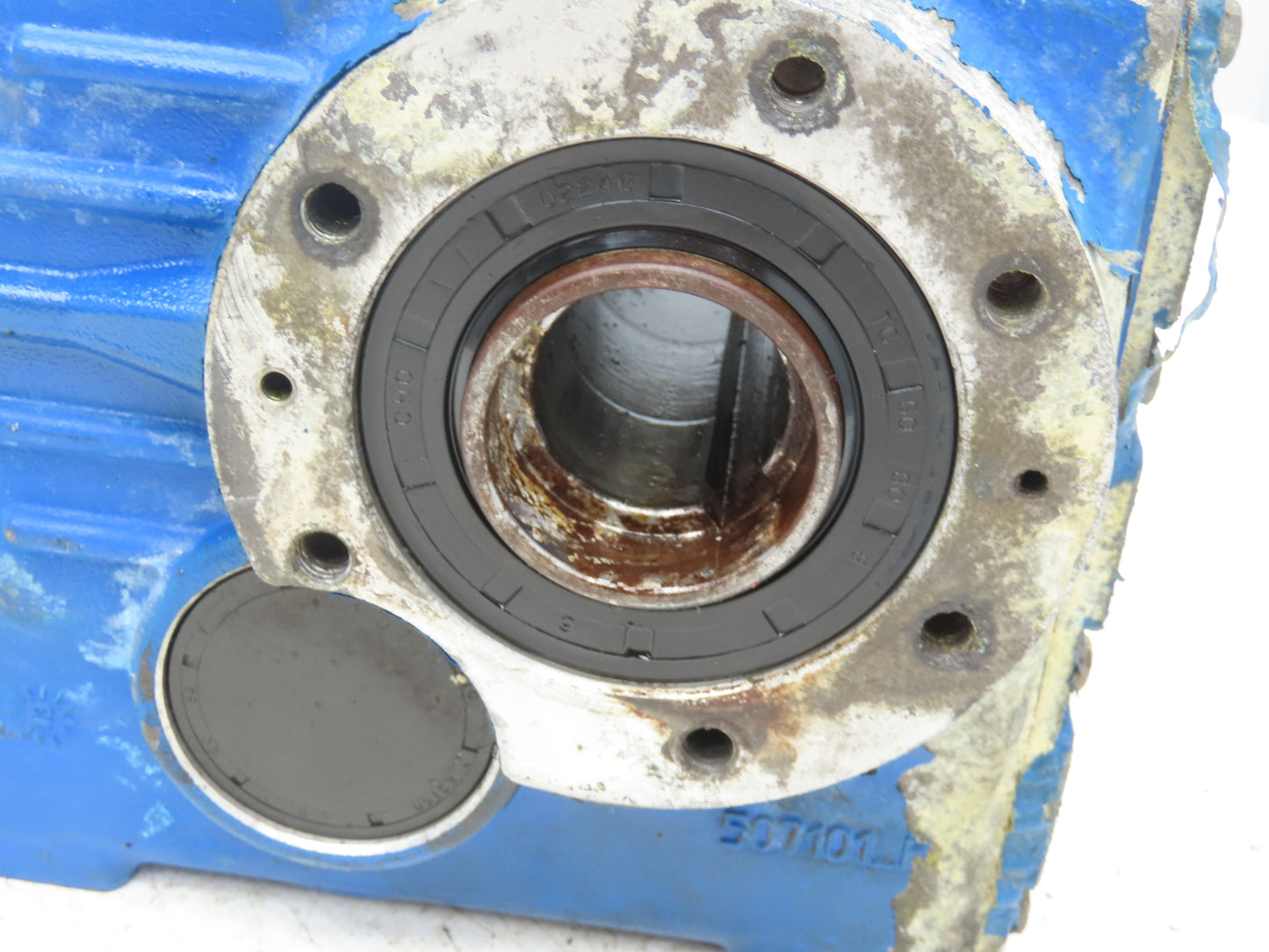 STM OMF 71 Helical Gearbox 179.6:1 Reducer 10rpm 35mm Hollow Shaft