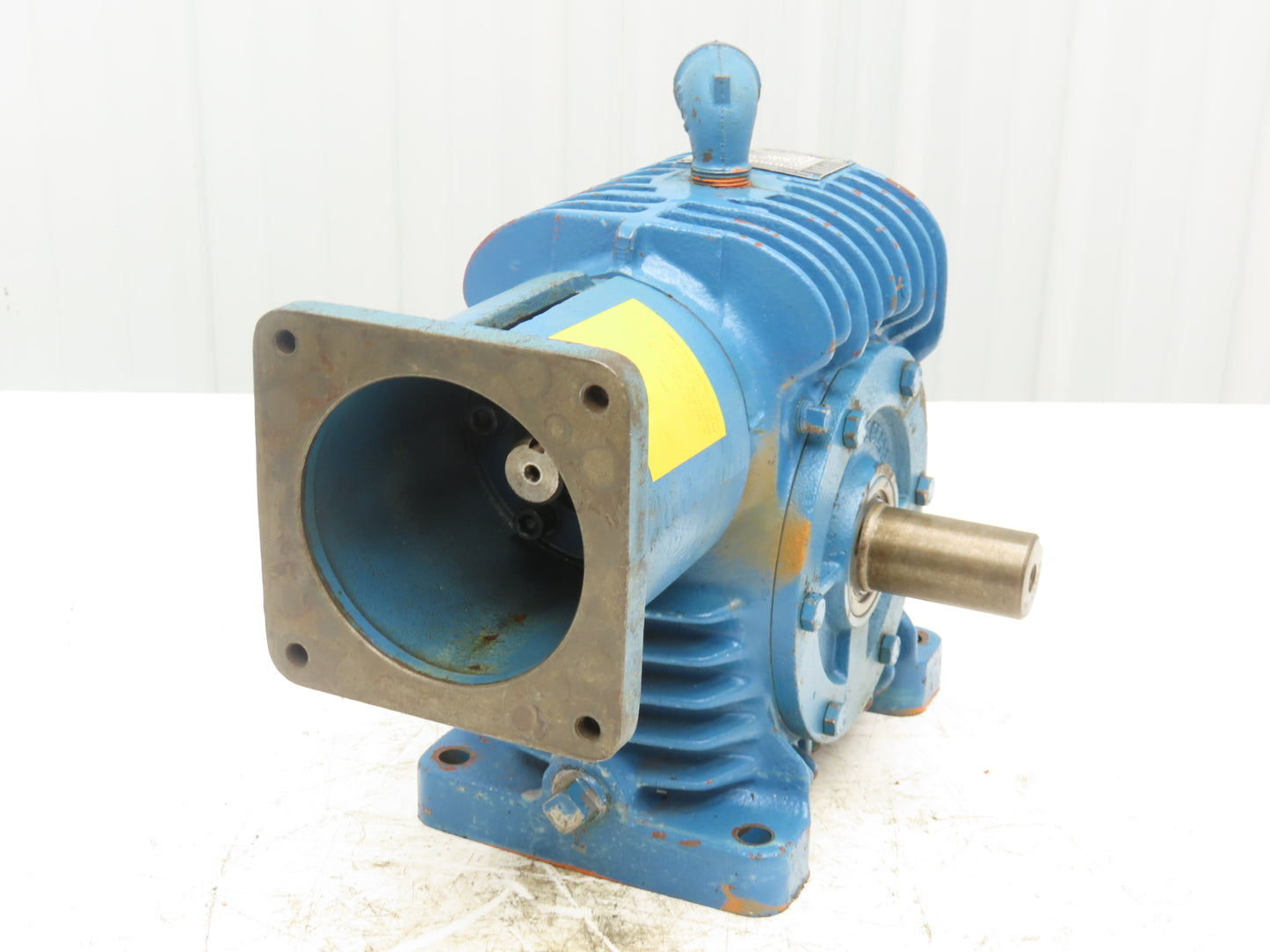 Cone Drive MH030A733-Y2 Worm Gearbox 36:1 Reducer 48 RPM 2Hp RH Output