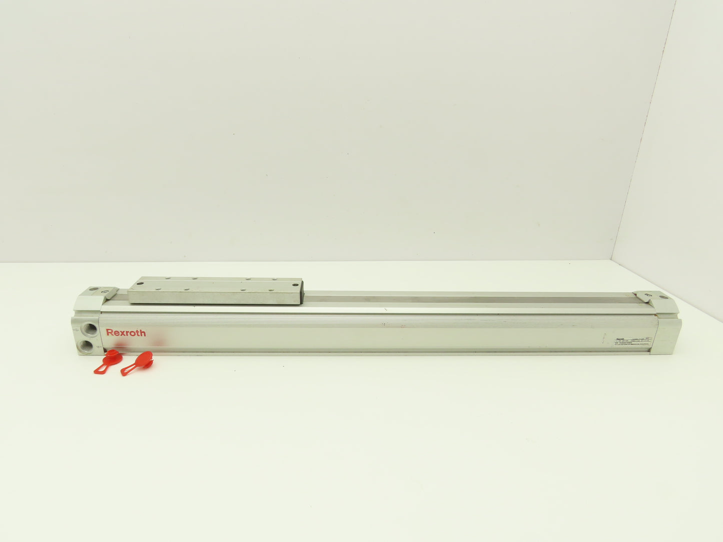 Rexroth R480618589 Pneumatic Air Rodless Cylinder 40mm Bore 406mm Stroke 8 Bar