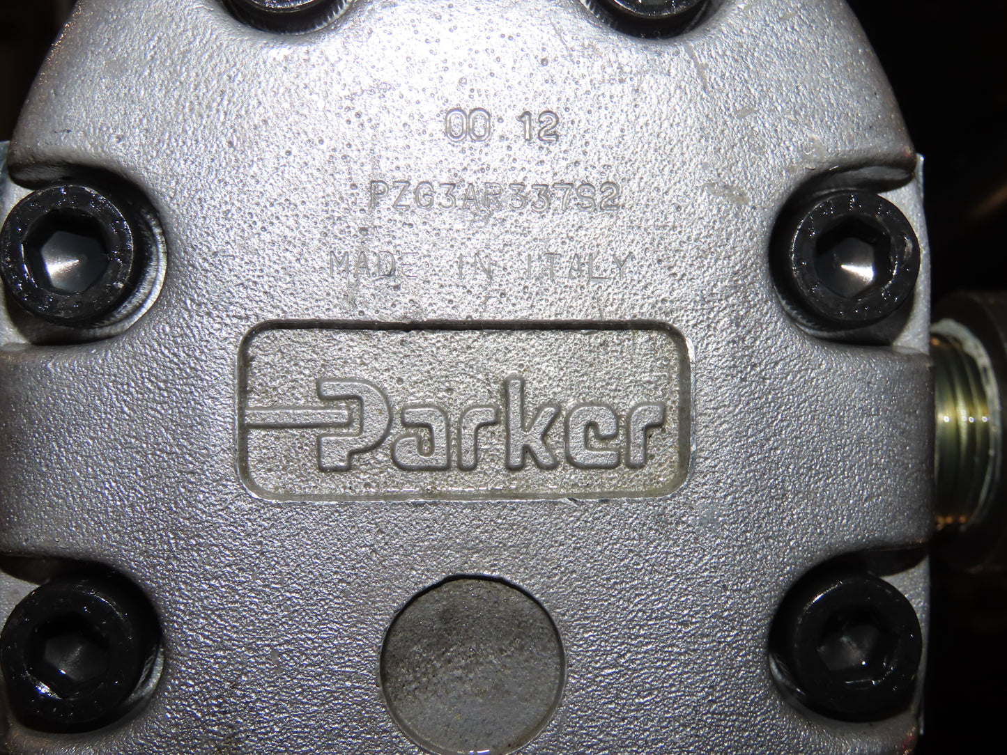 Parker PVP10030B2R6B3M10 Hydraulic Power Unit 45GPM 3000PSI 150 Gal Water Cooled