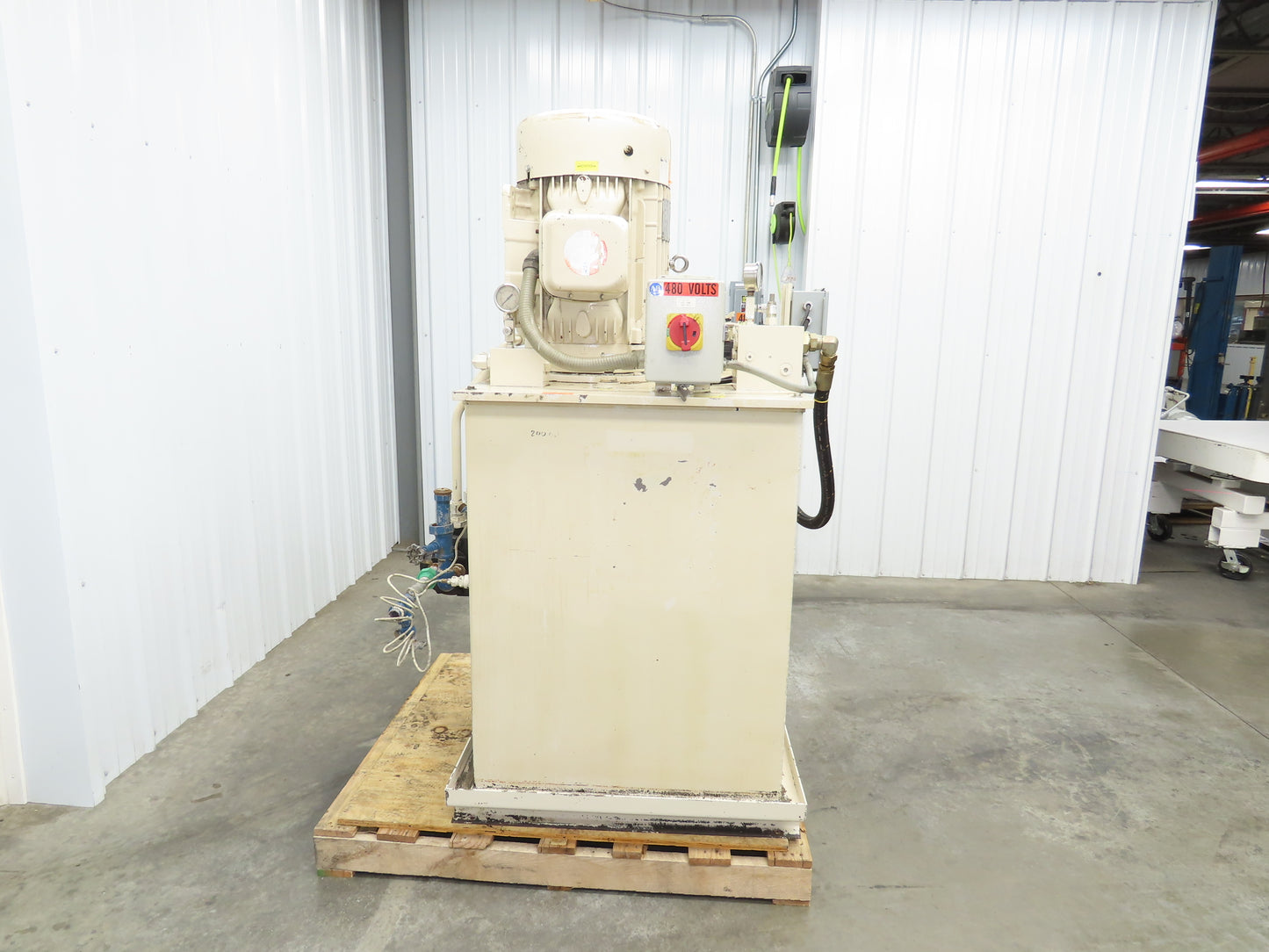 Parker PVP10030B2R6B3M10 Hydraulic Power Unit 45GPM 3000PSI 150 Gal Water Cooled