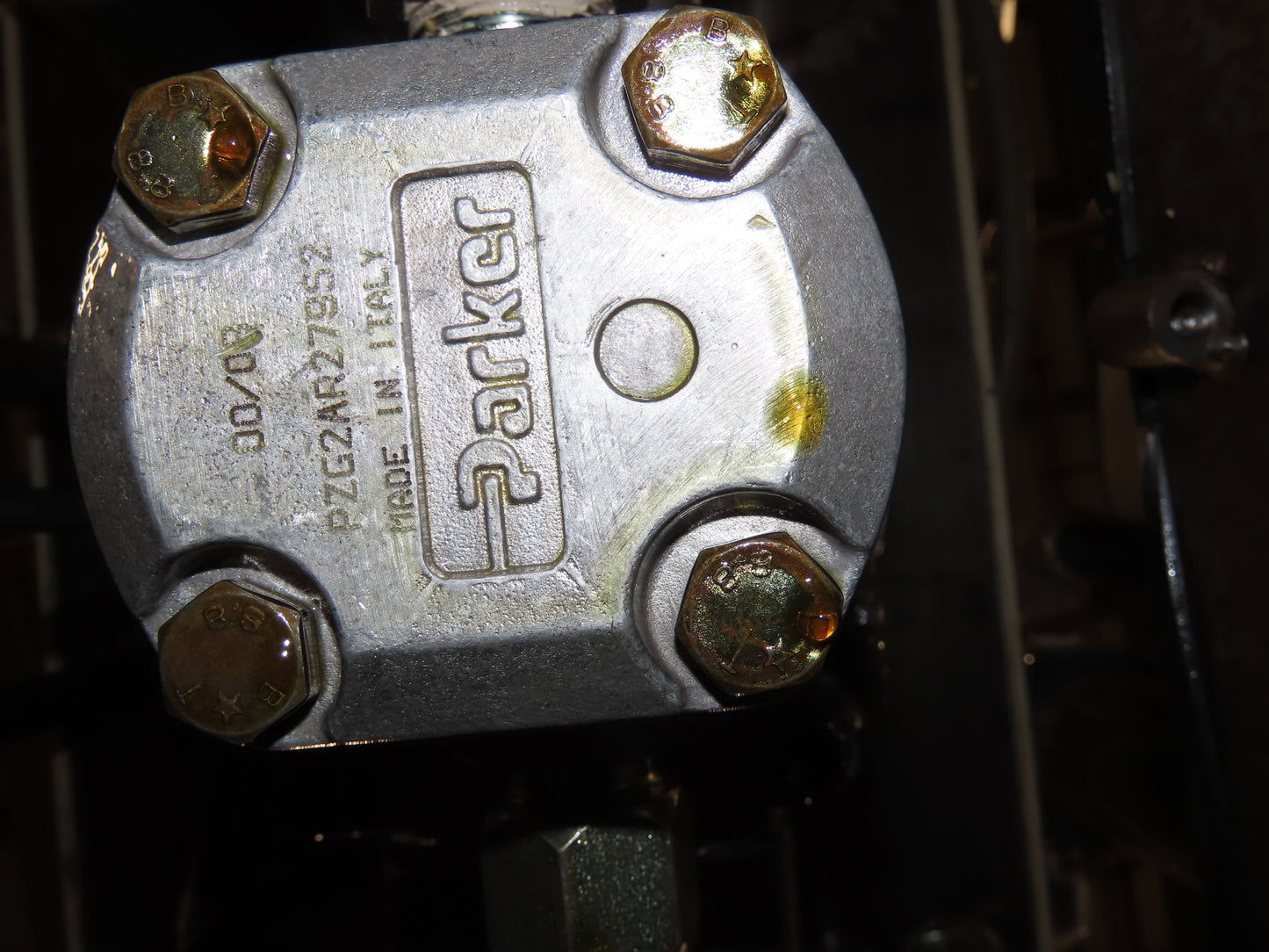 Parker PVP76302R6A4M11 Hydraulic Power Unit 35GPM 3000PSI 150 Gal Water Cooled