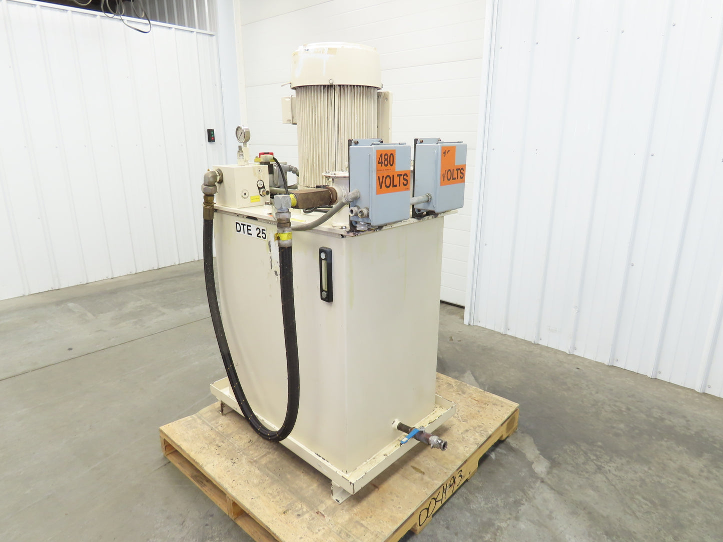 Parker PVP76302R6A4M11 Hydraulic Power Unit 35GPM 3000PSI 150 Gal Water Cooled