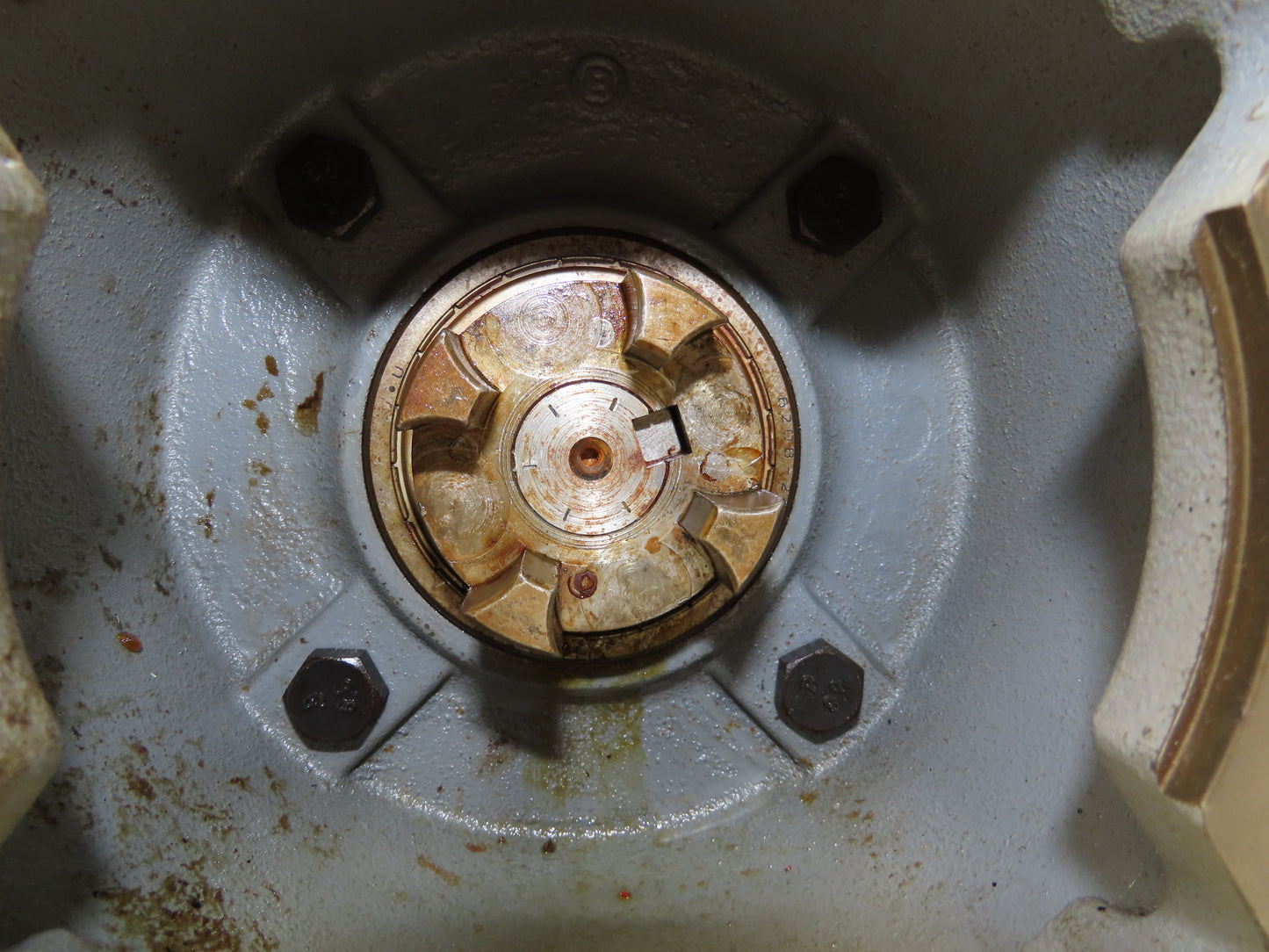 Sew Eurodrive K47 LQ140/1 Gearbox Reducer 35.39 Ratio 1400/40 RPM RH Output