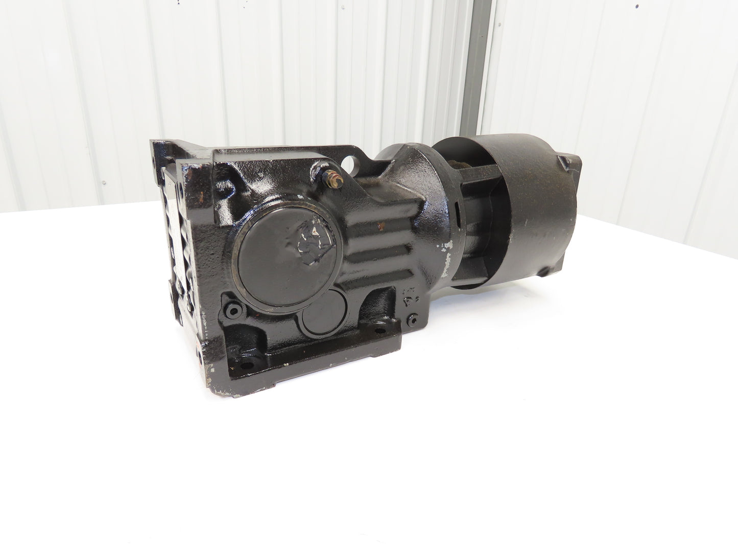 Sew Eurodrive K47 LQ140/1 Gearbox Reducer 35.39 Ratio 1400/40 RPM RH Output