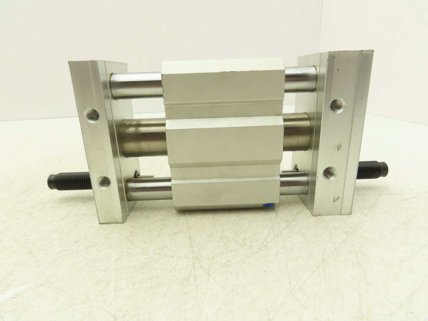 SMC Magnetically Coupled Rodless Pneumatic Air Cylinder 2" Stroke Slide Bearing