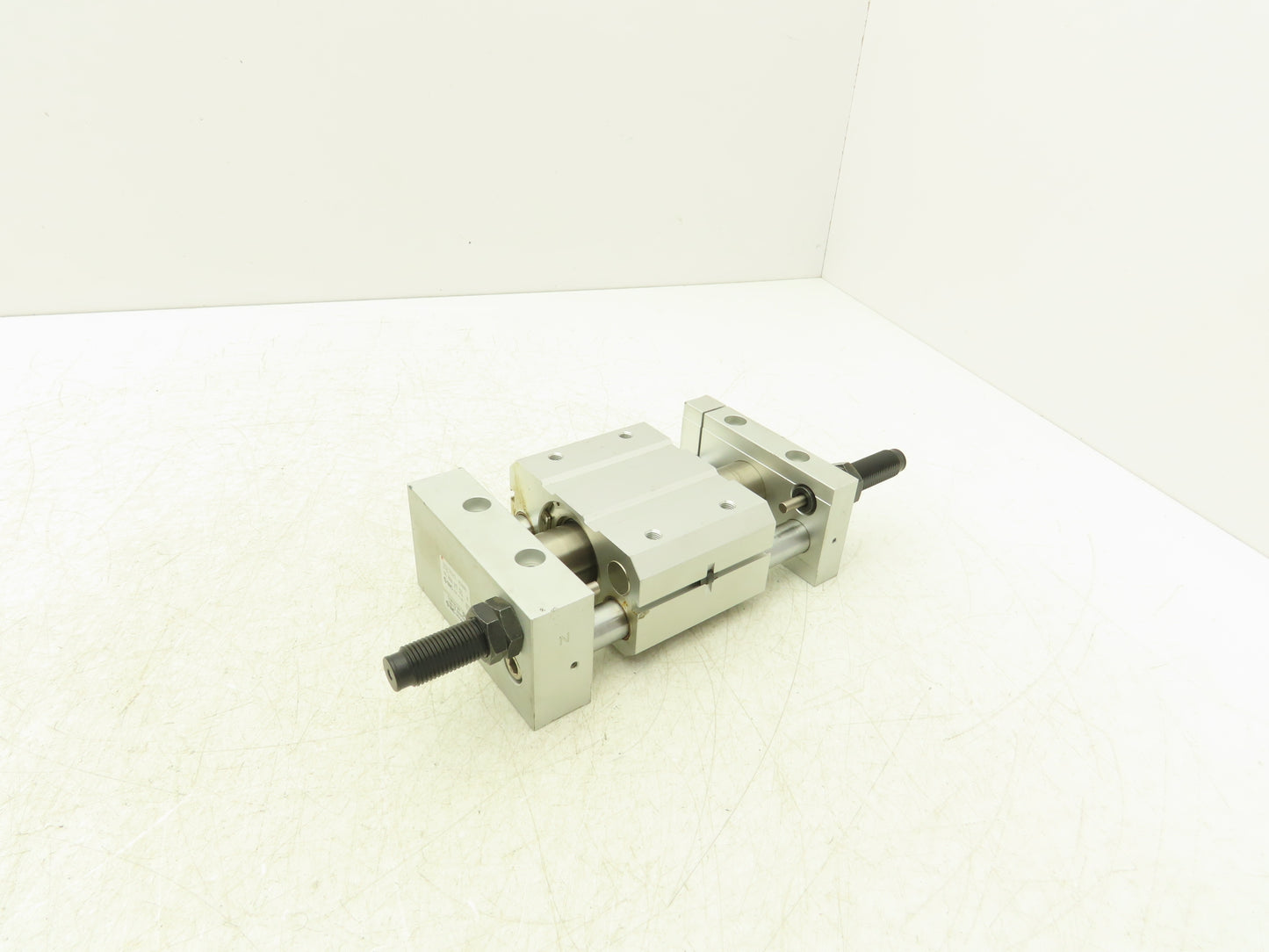 SMC Magnetically Coupled Rodless Pneumatic Air Cylinder 2" Stroke Slide Bearing