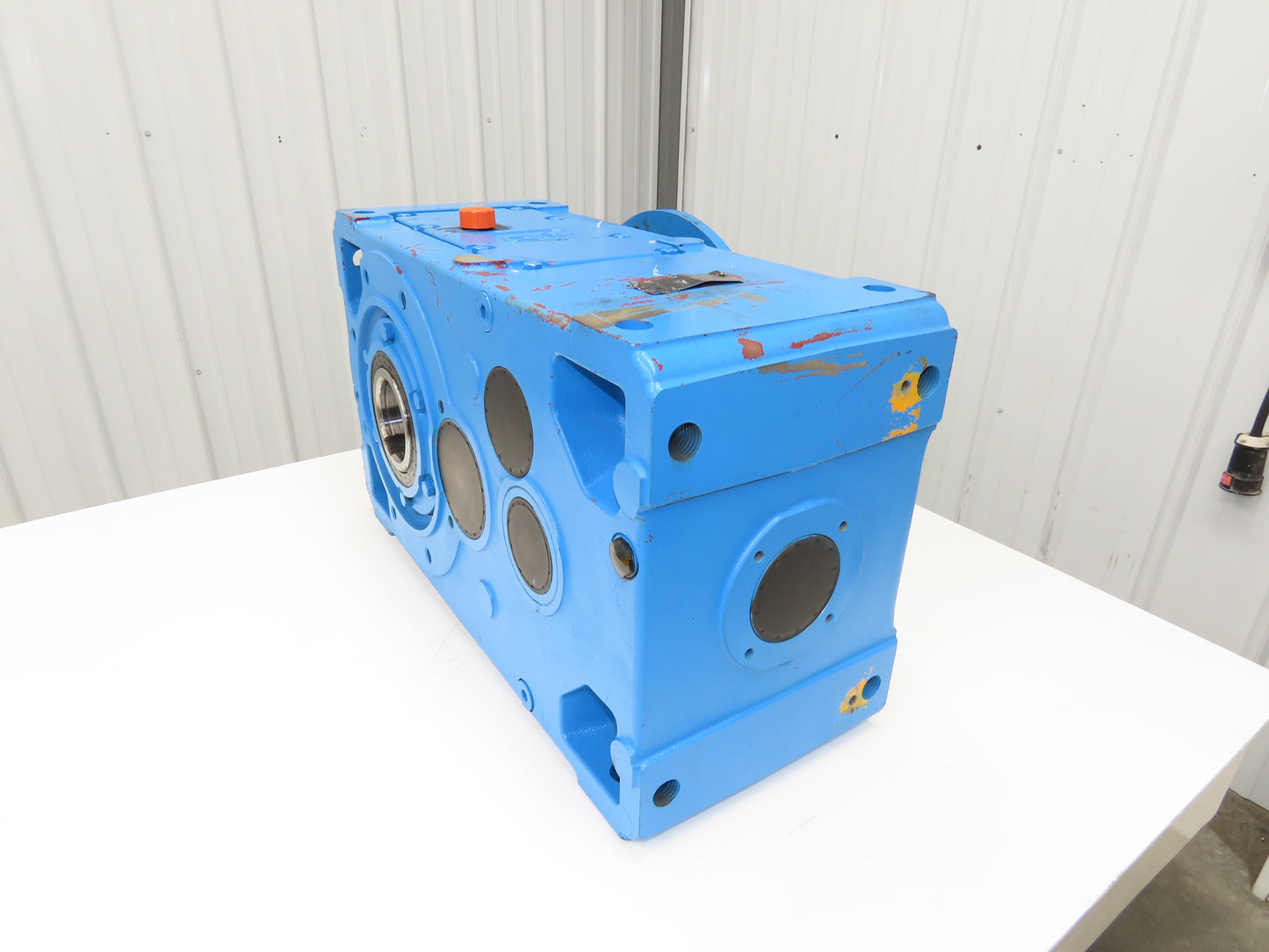 Rossi R3I200-UP2A Helical Gear Reducer 100:1 Parallel Drive 25Hp Hollow Shaft