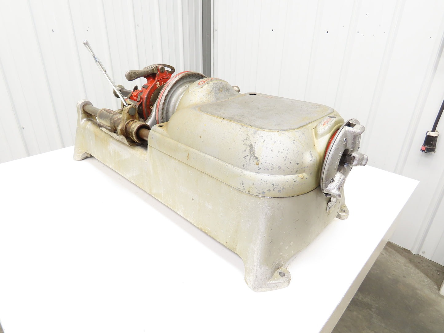 Ridgid 535 Power Pipe/Bolt Threader 120VAC 8A Die & Reamer Are OEM Went Through