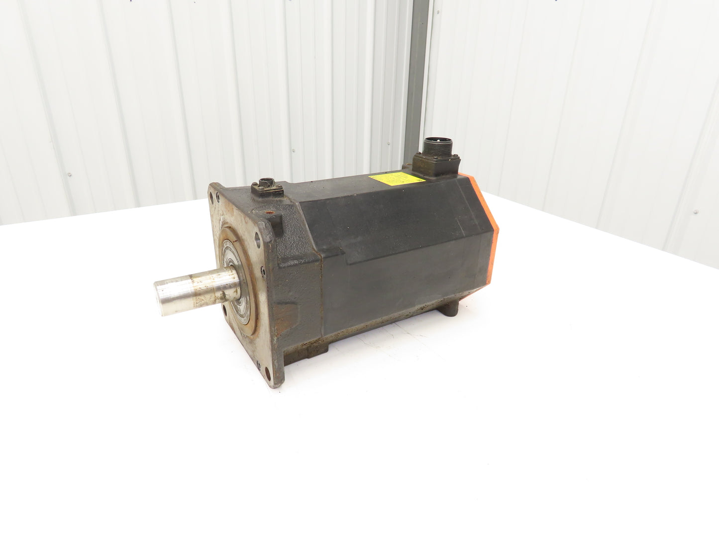 Fanuc A06B-0247-B400 Servo Motor 4kW 3000 RPM 230V 3PH Encoder A860-2000-T301