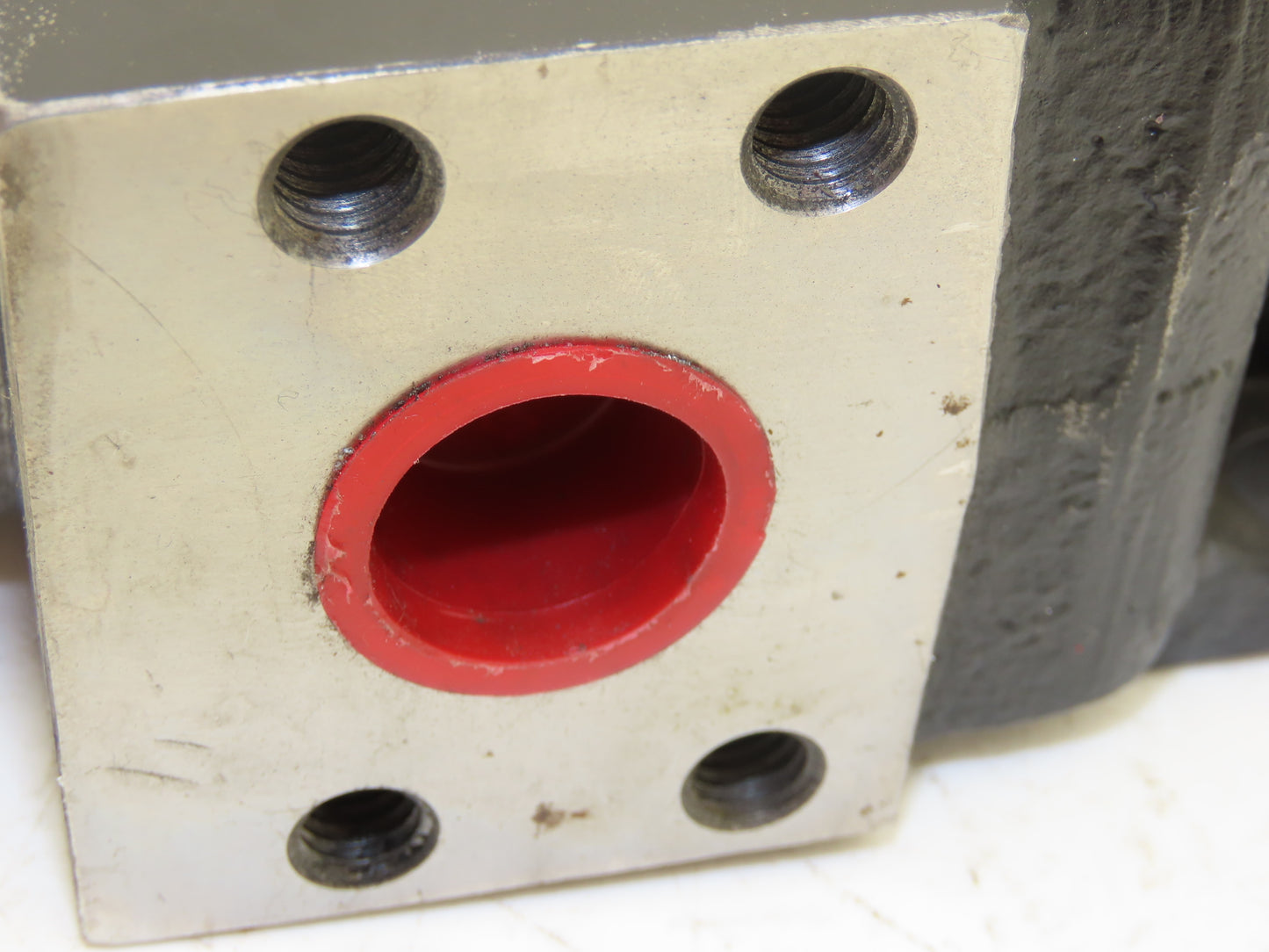 Zaytran Inc TVDR-1600 Hydraulic Linear Actuator Valve 150 PSI 1/2" Stroke