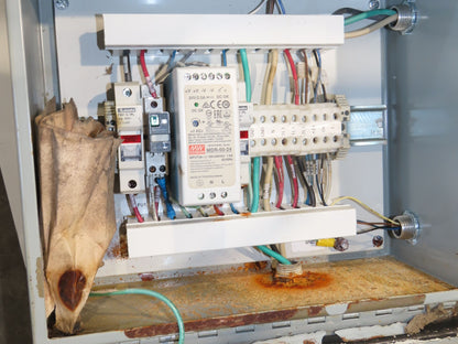 Roach 48"x 26' 9" Portable Roller Conveyor 115V Adj Speed O-Ring Belt Drive 44"H