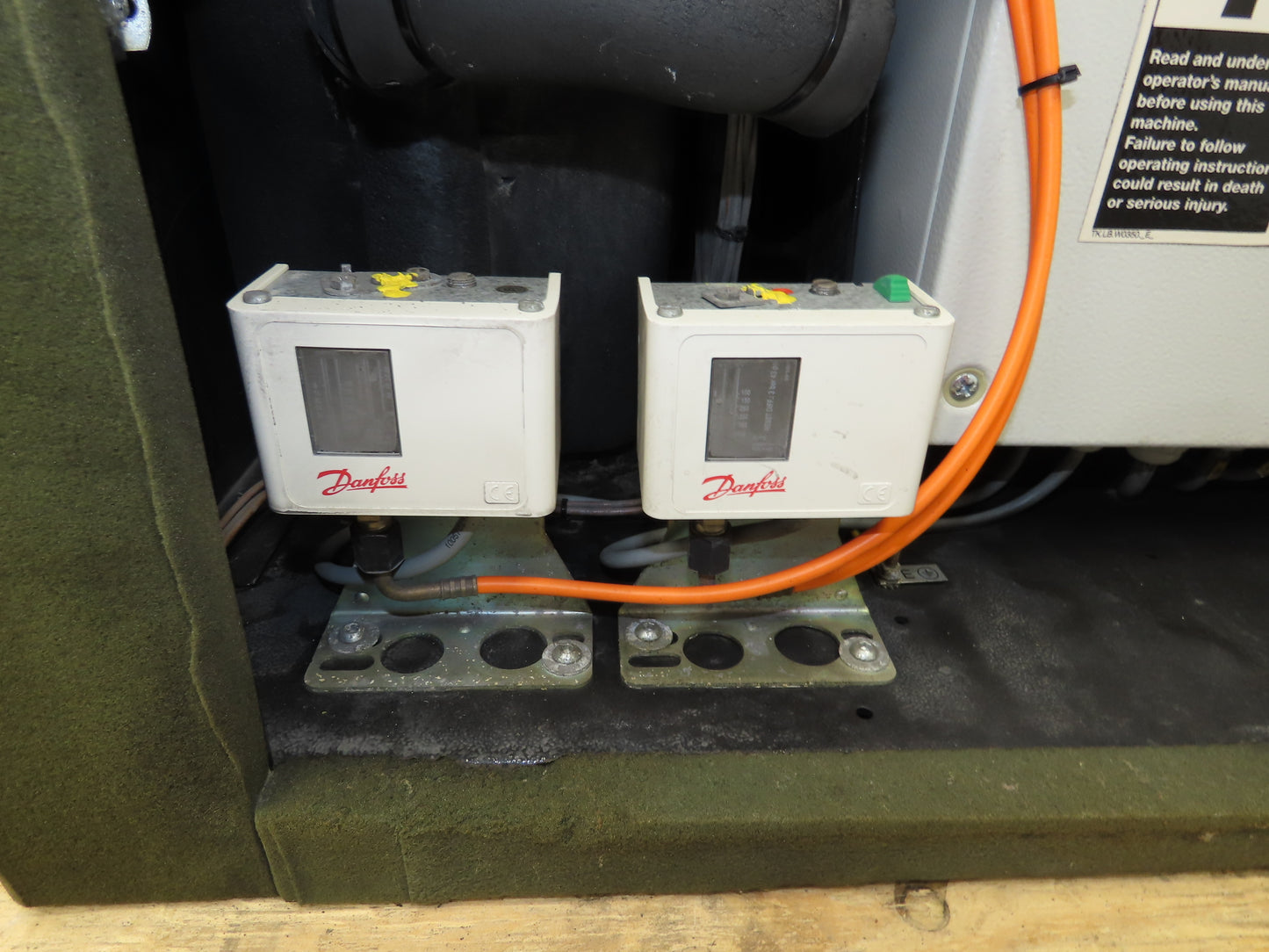 Ingersoll Rand R55-75 Air Compressor Refrigerant Air Dryer 490 SCFM 460V 3Ph IR