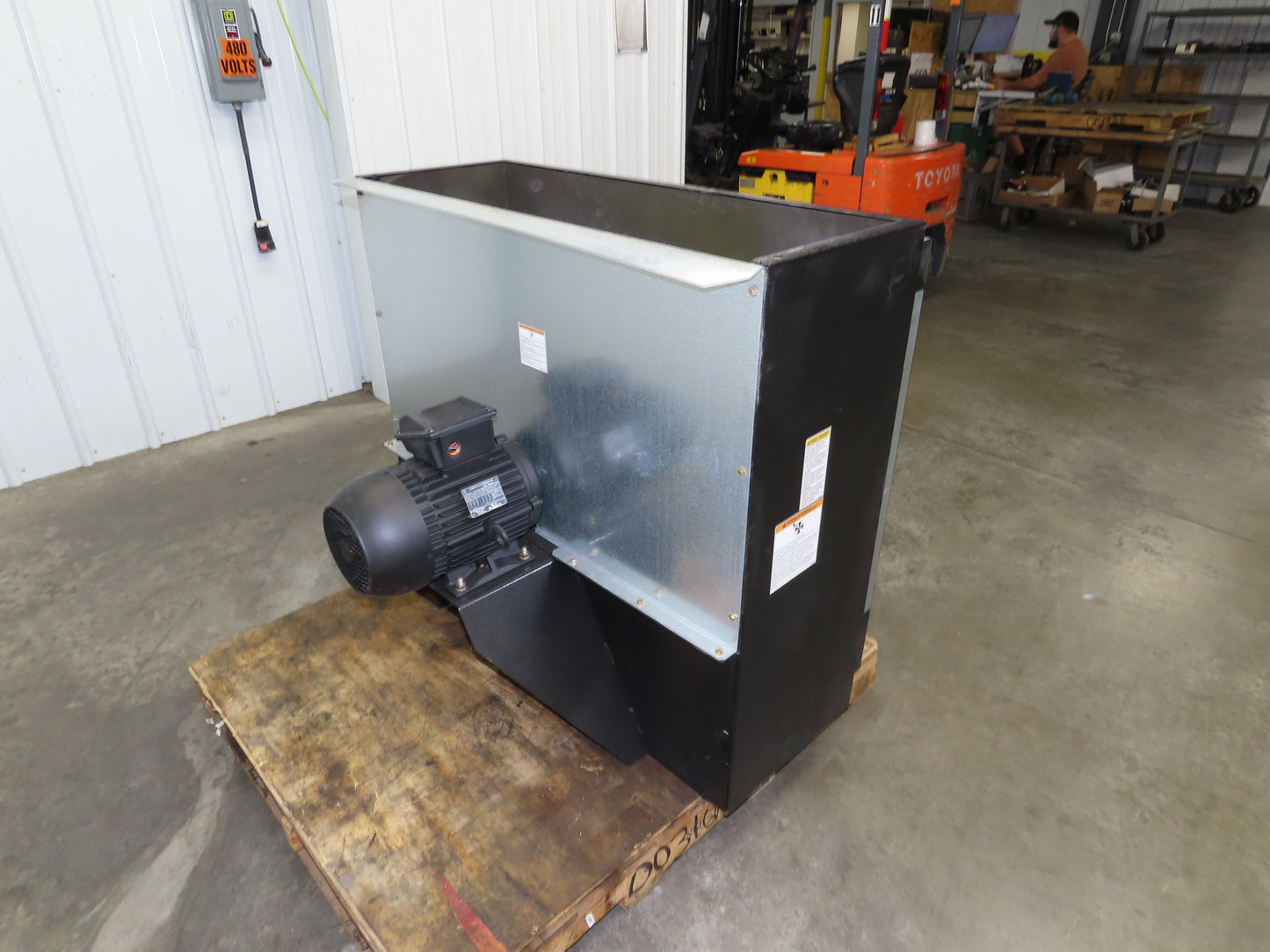 IR Screw Compressor 2.2kw Air Cooler Backward Incline Blower 230/460V 3PH