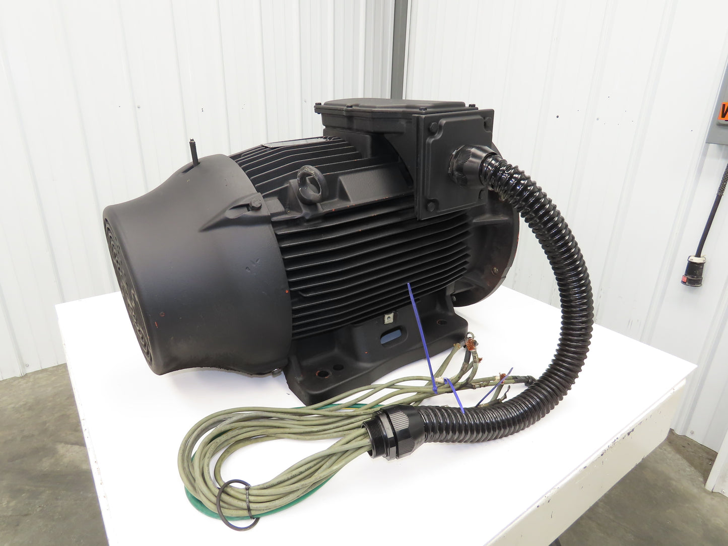 Ingersoll Rand Air Compressor Motor 73Hp 55kw 230/460V 3Ph R55I 1780RPM 250S