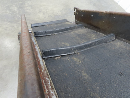 Hytrol 74"L Adj Incline Portable Parts Conveyor 18" Cleated Belt 115V 70FPM