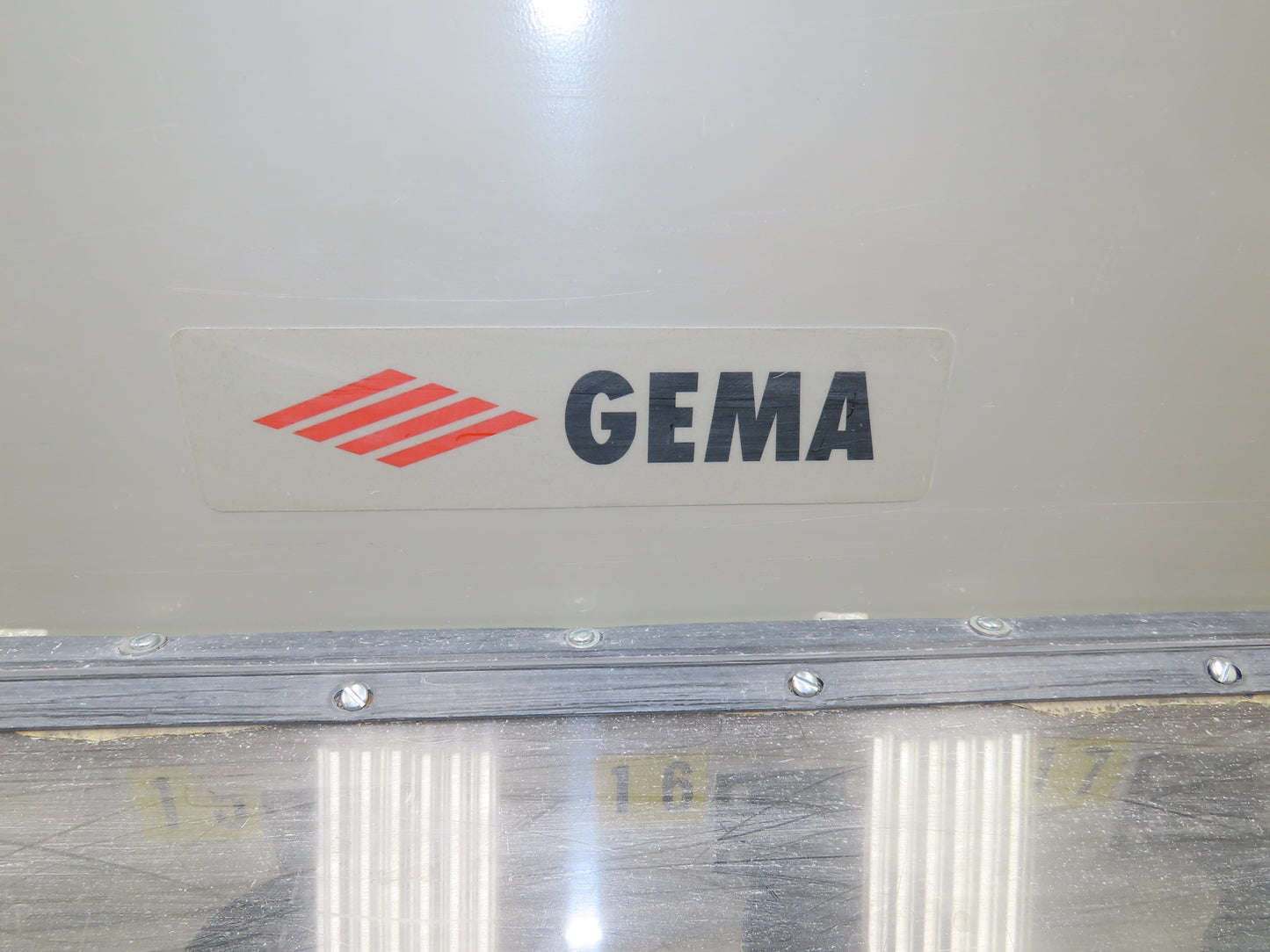 Gema Powder Coating Hopper Fluidization Vacuum 20 Ports Unit Fluidizing
