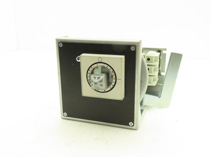 Siemens 3RV1946-2B Rotary Mechanism Circuit Breaker Interlock Kit Missing Knob