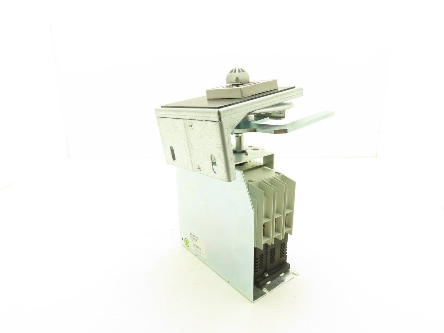 Siemens 3RV1946-2B Rotary Mechanism Circuit Breaker Interlock Kit Missing Knob