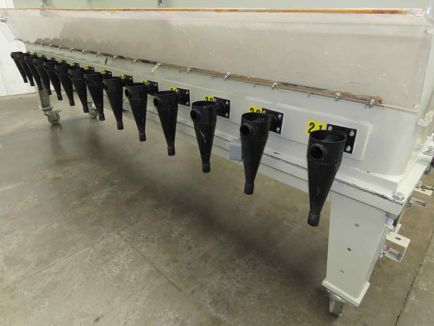 Gema Powder Coating Hopper Fluidization Vacuum 28 Ports Unit Fluidizing