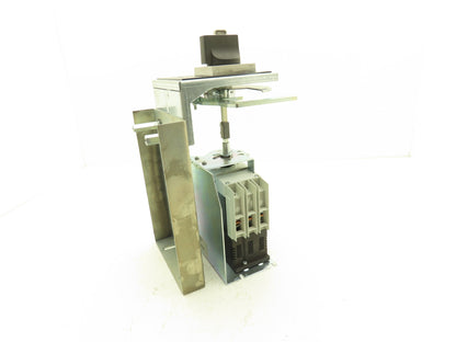 Siemens 3RV1946-2B Rotary Mechanism  Circuit Breaker 30A 600V W Interlocking Kit