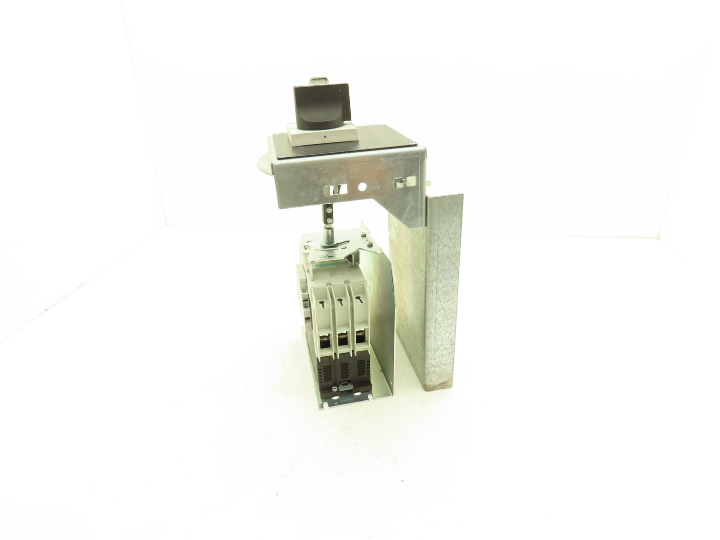 Siemens 3RV1946-2B Rotary Mechanism Circuited Breaker 15A Interlocking Kit