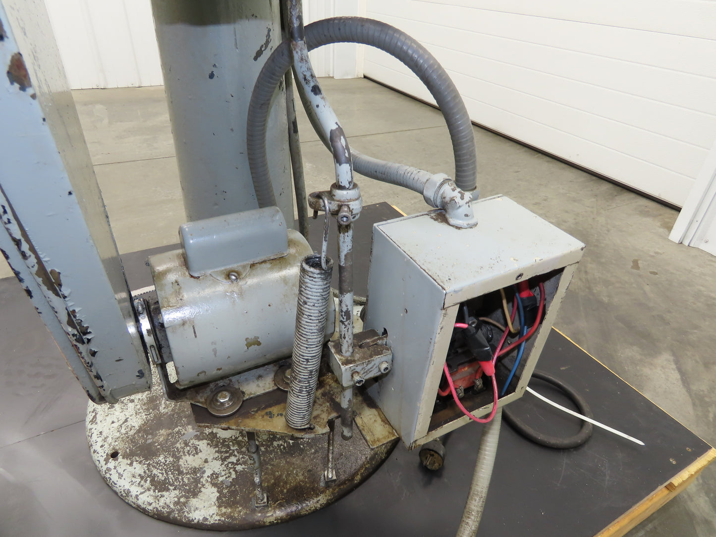 Riveter Self Feed 9" Throat 115V 1 Ph 3/32" Touch-O-Matic