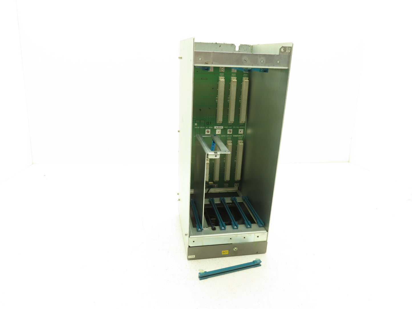 Okuma E7191-00U-002 PLC Chassis Unit with Motherboard Backplane 1911-2904