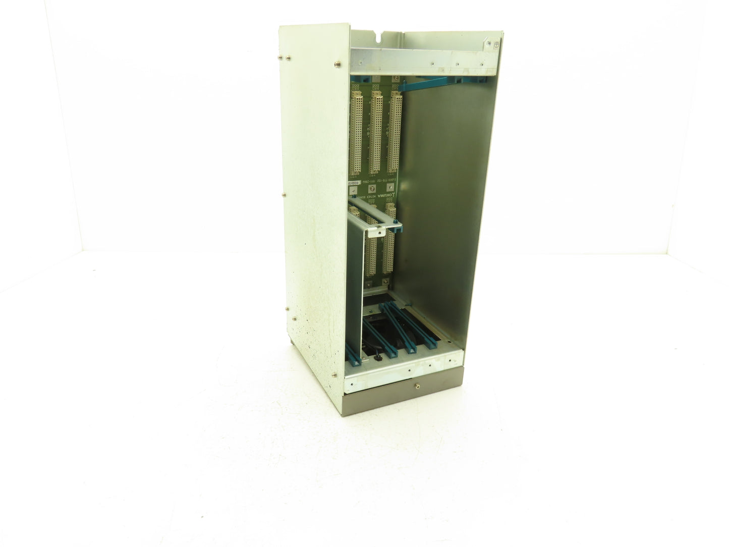 Okuma E7191-00U-002 PLC Chassis Unit with Motherboard Backplane 1911-2904