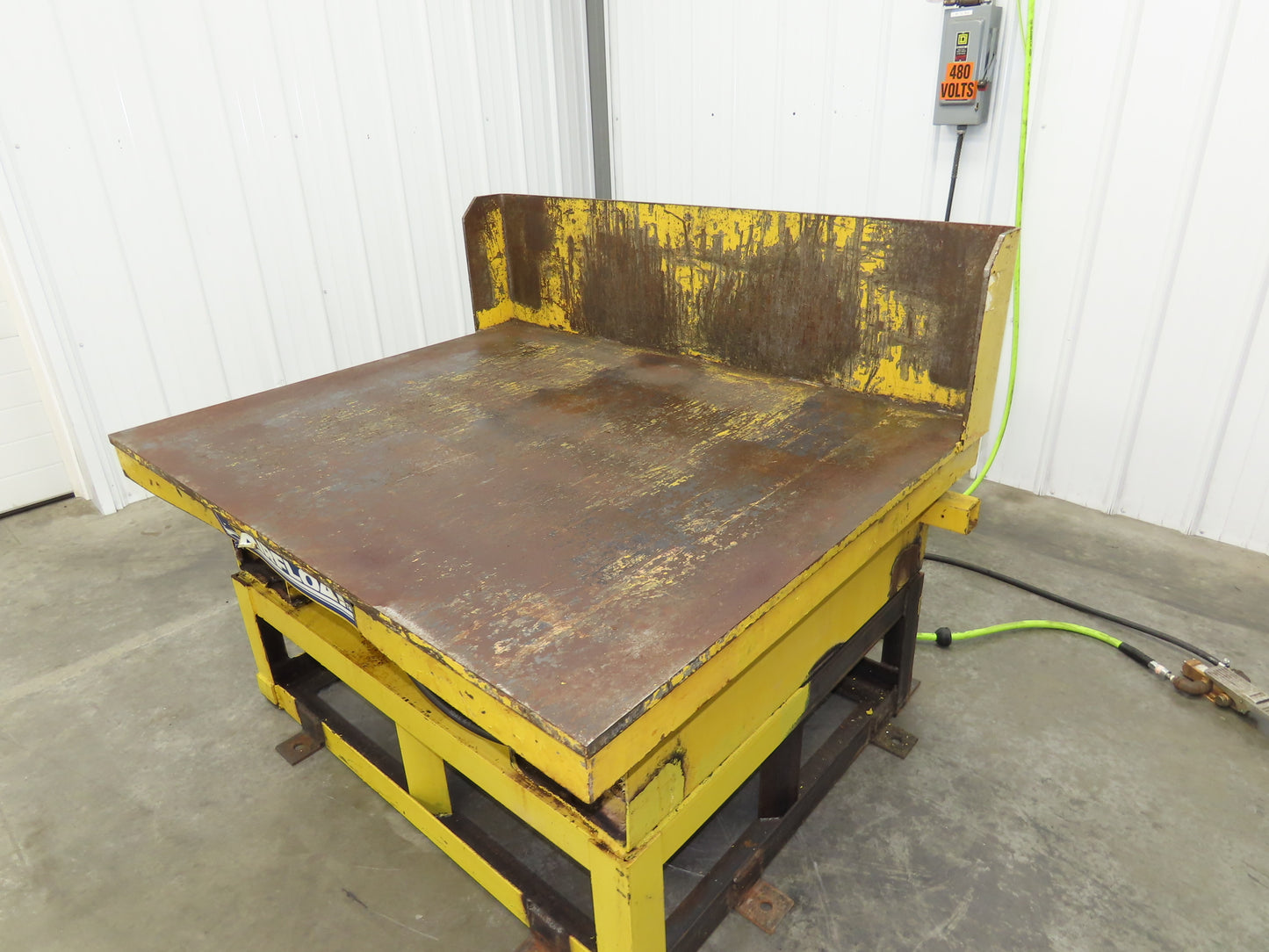 Airfloat Pneumatic Tilt Table Tote Tipper 8000lbs 30° Degree 55x44" Top 14" Lip