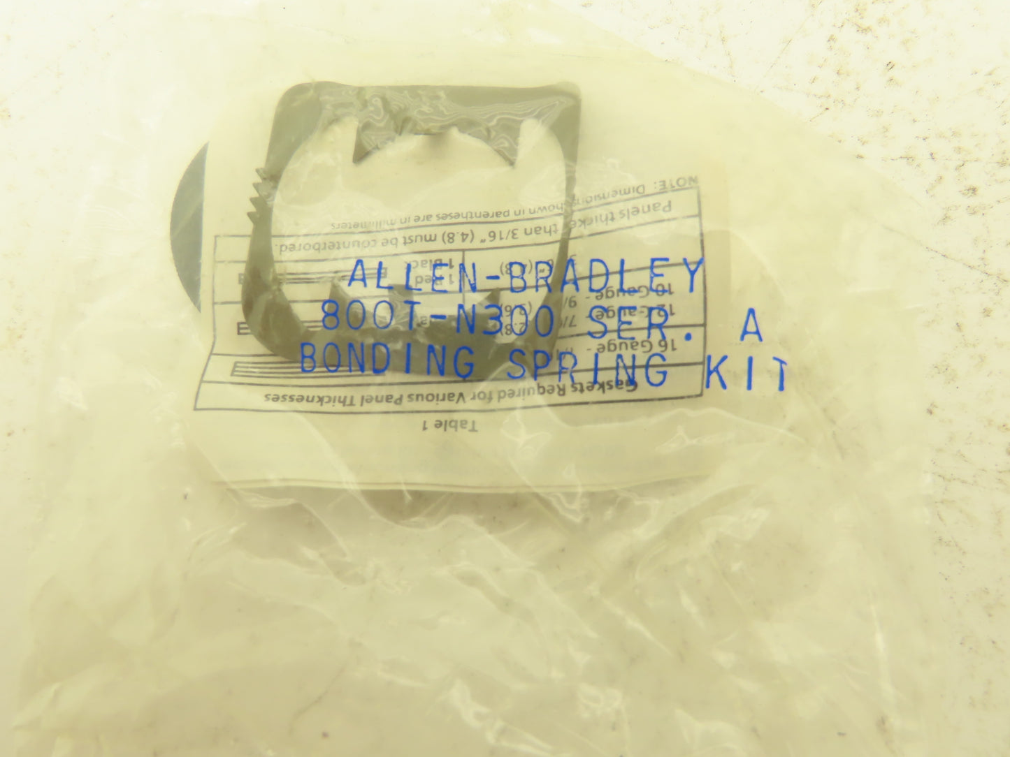 Allen-Bradley 800T-N300 Back Bonding Bracket Seal Kit 30mm Pushbutton Lot of 10