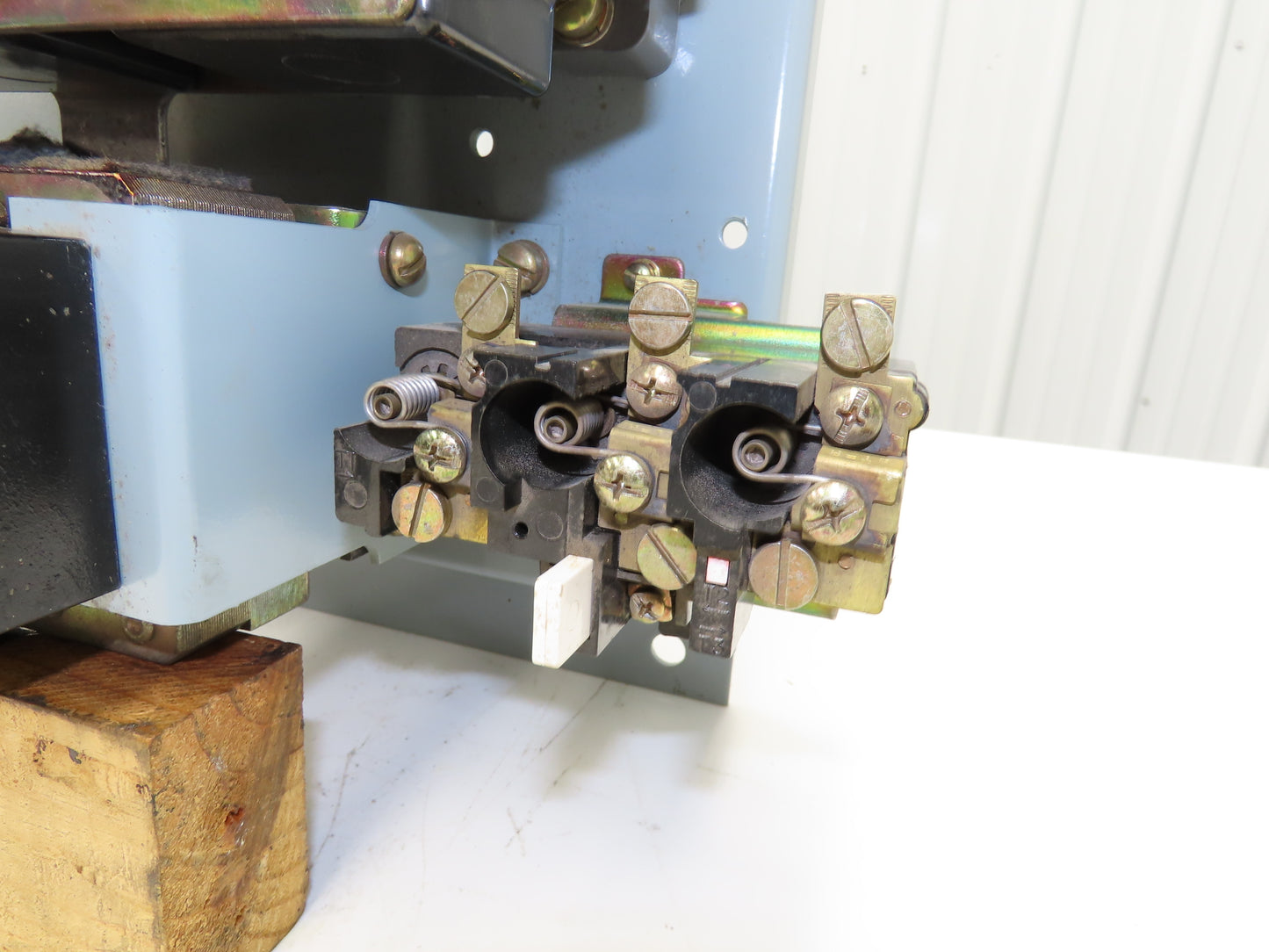 Furnas 14KF32AX49 Size 5 Motor Starter Contactor 200Hp 600V 3PH 120V Coil