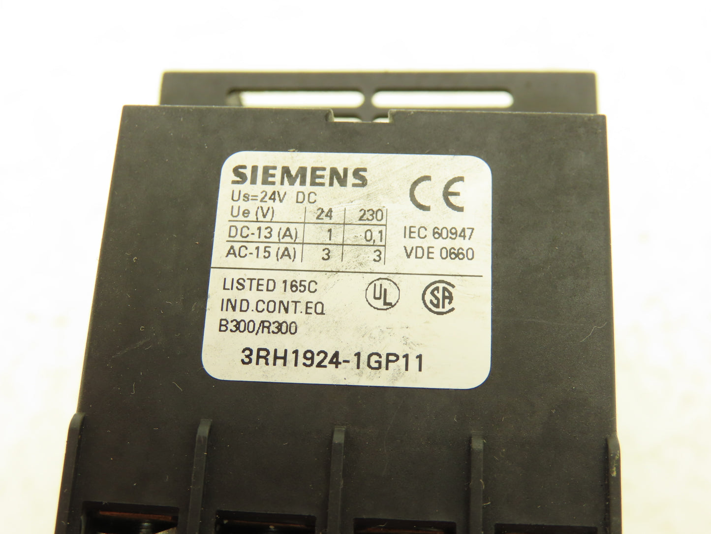 Siemens 3RT1034-1Q Contactor Motor Starter 50A 690VAC 24VDC Coil