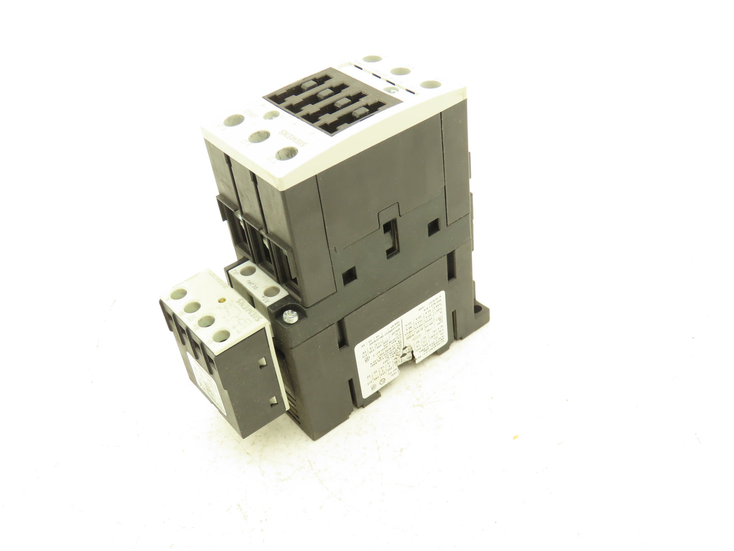 Siemens 3RT1034-1Q Contactor Motor Starter 50A 690VAC 24VDC Coil