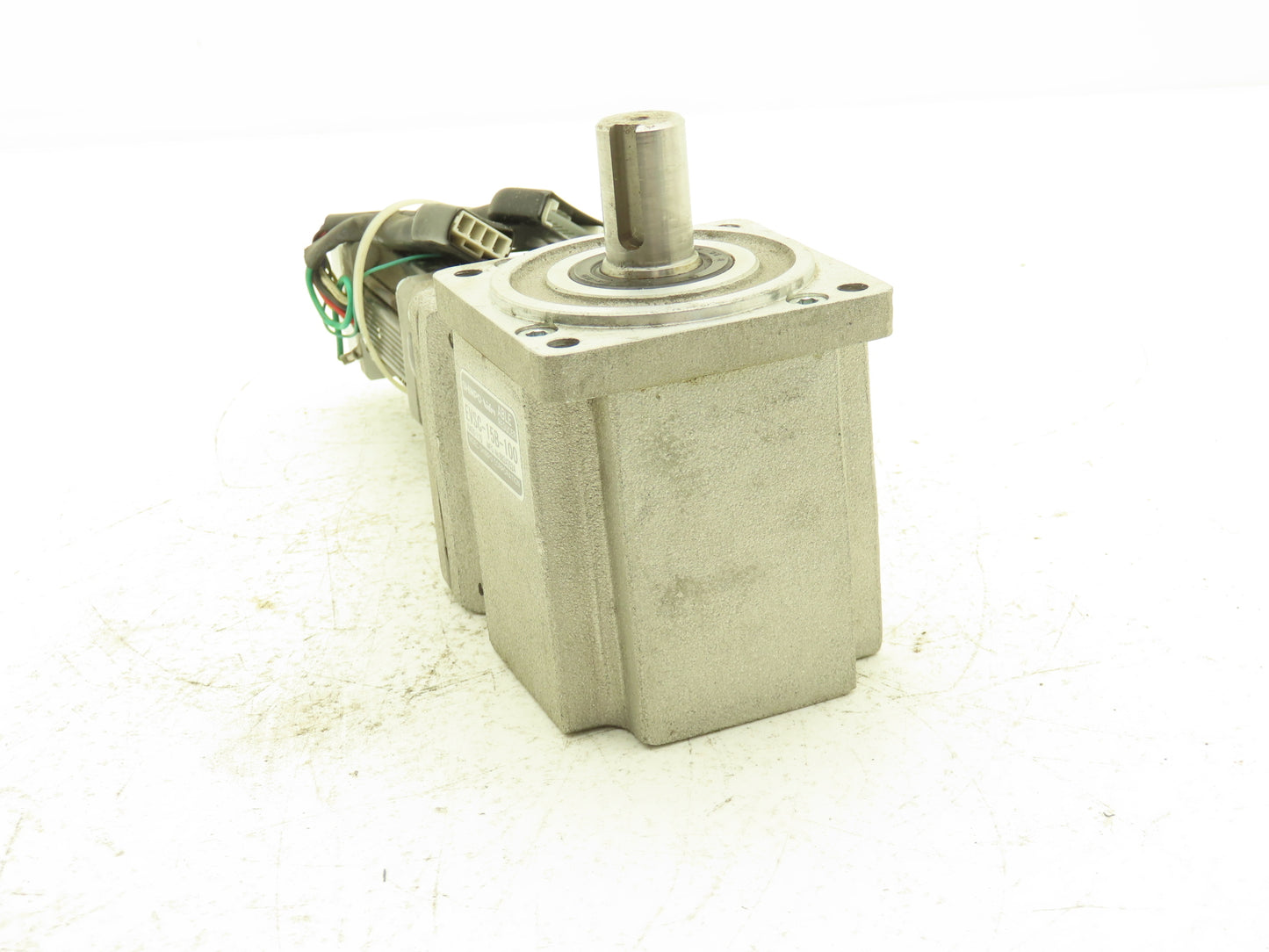 Nidec-Shimpo EVSC-15B-100  1:15 Ratio Gear Reducer W/ M-Z1-IAA100-TA Servo Motor
