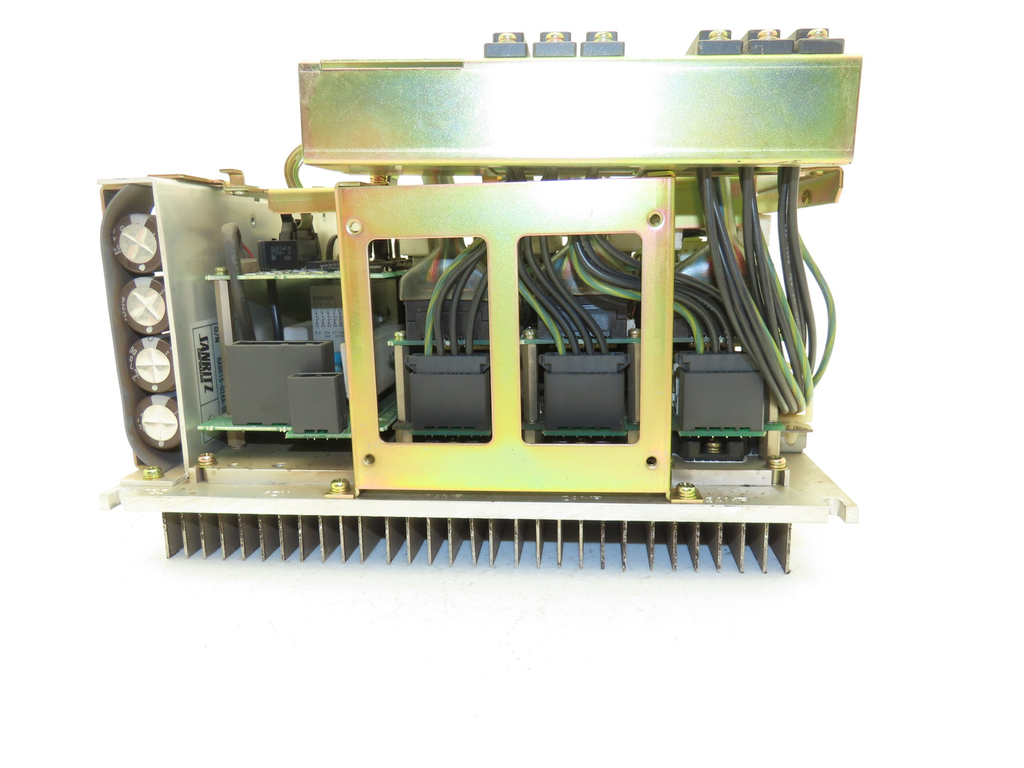 Yasakawa CACR-UP6AAC Servo Drive Unit Top Circuit Board Missing