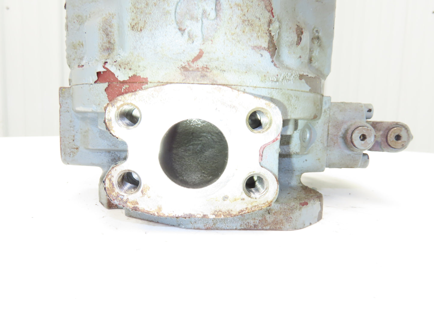 Rexroth AA10VS028DFR/30R-PKC62K01 Hydraulic Axial Piston Pump 1800 RPM Vol 28cc