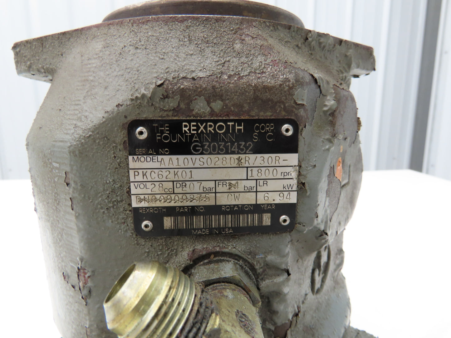 Rexroth AA10VS028DFR/30R-PKC62K01 Hydraulic Axial Piston Pump 1800 RPM Vol 28cc