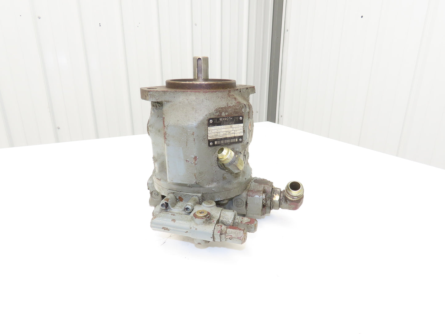 Rexroth AA10VS028DFR/30R-PKC62K01 Hydraulic Axial Piston Pump 1800 RPM Vol 28cc