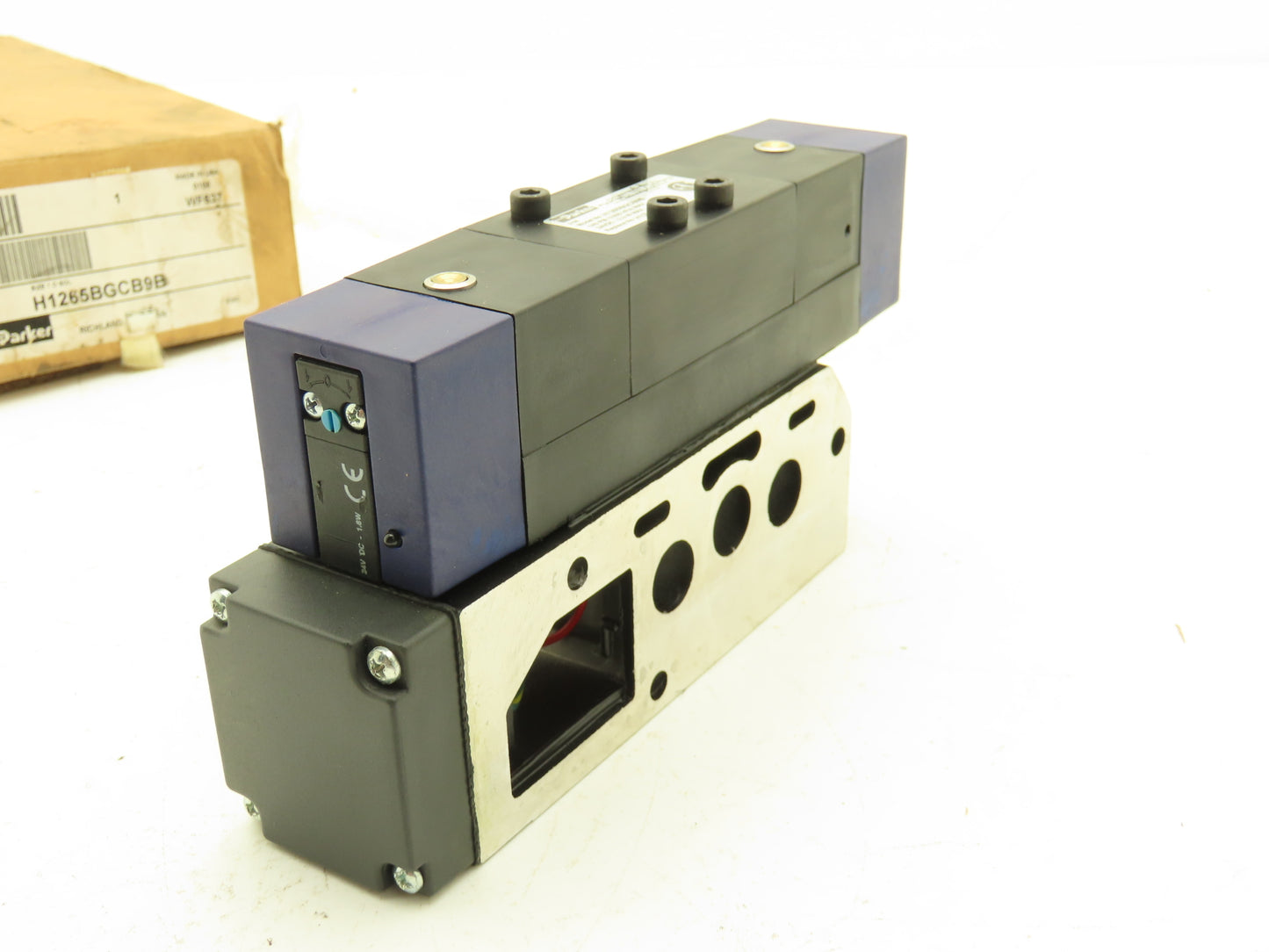 Parker H1265BGCB9B Pneumatic Air Directional Valve & Manifold Assembly 145PSI 24VDC