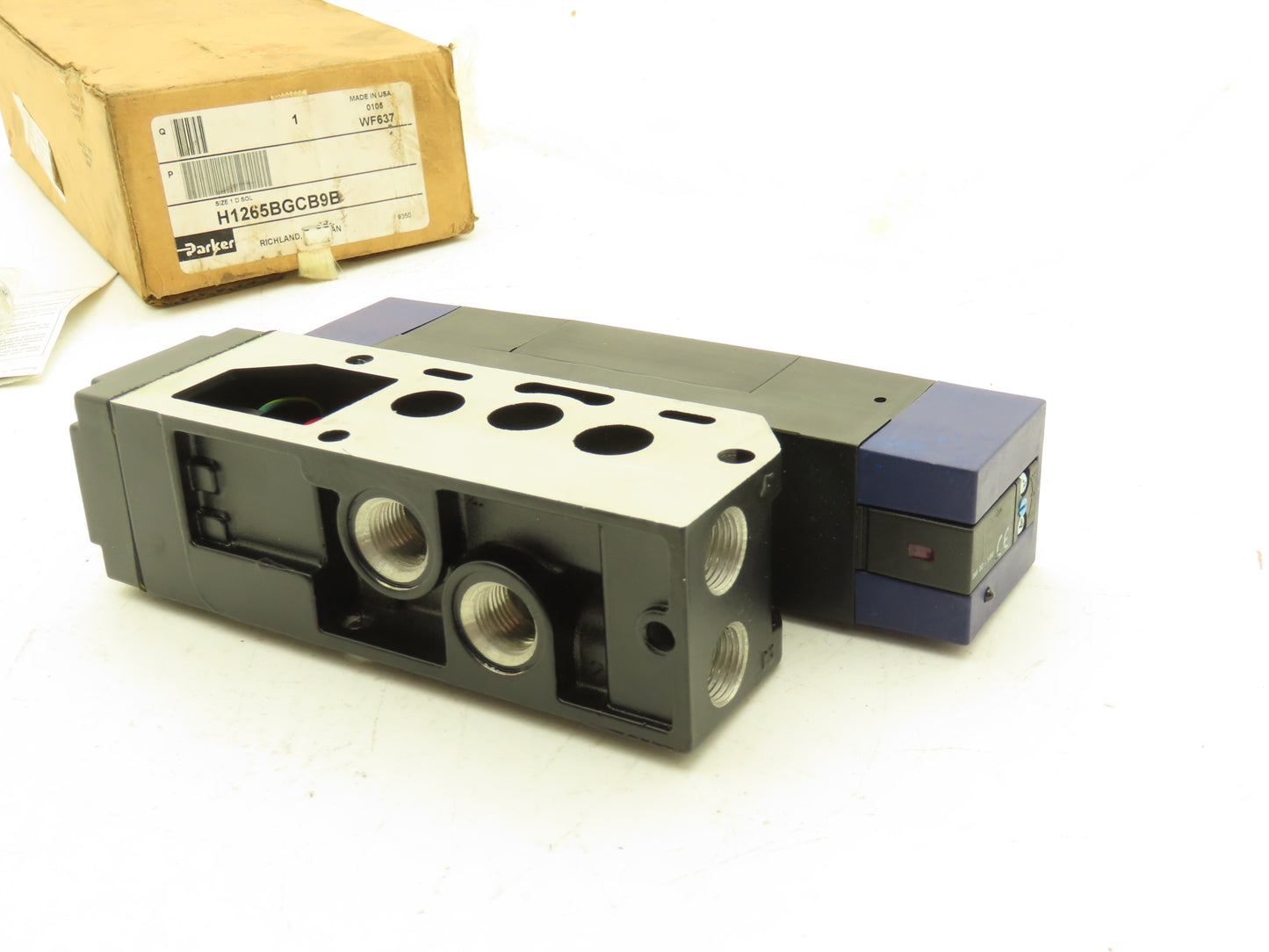 Parker H1265BGCB9B Pneumatic Air Directional Valve & Manifold Assembly 145PSI 24VDC