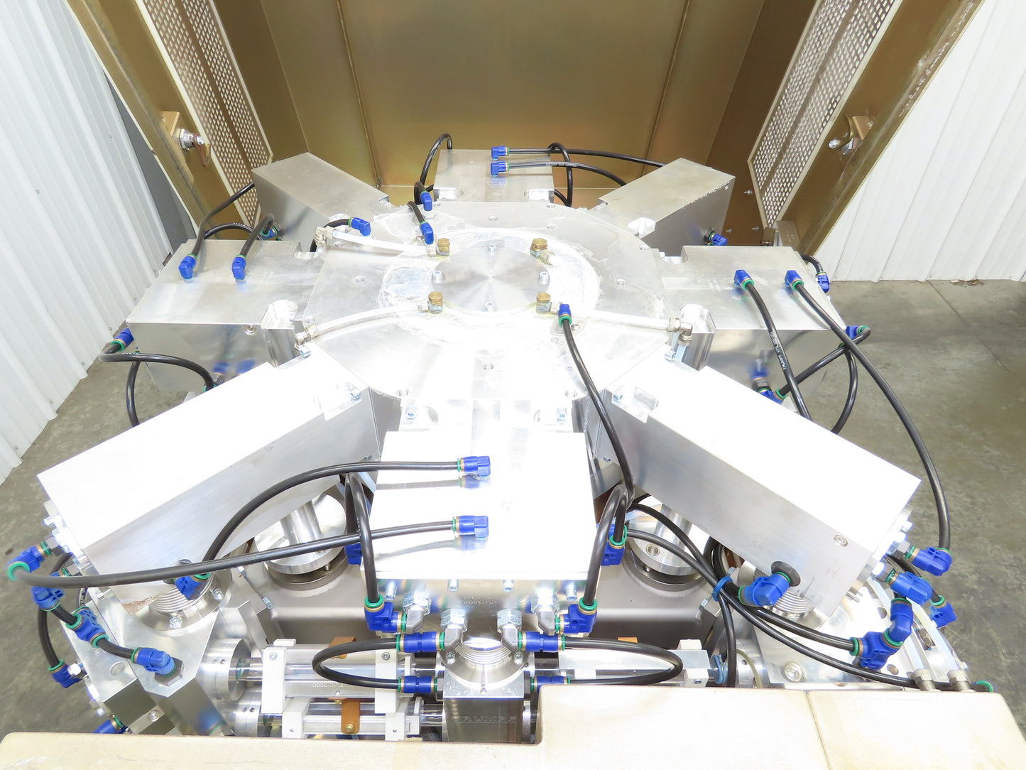 Trumpf TLF4000 Turbo Industrial CNC Laser Resonator CO2 He N2 L3030