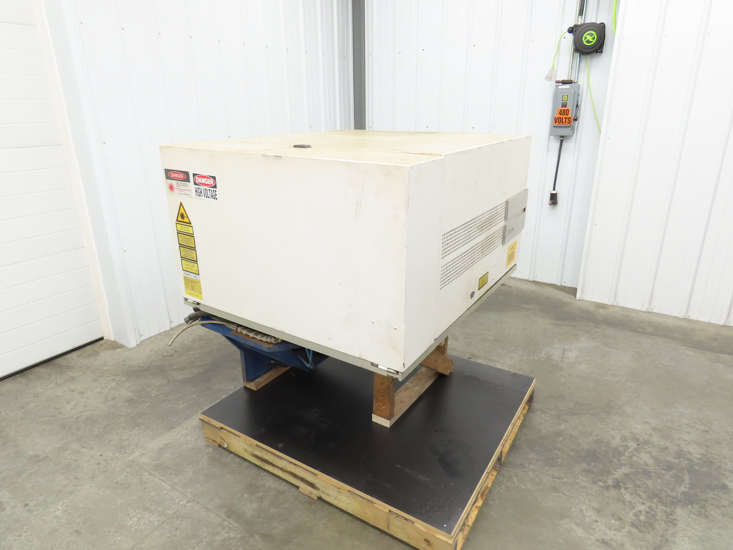 Trumpf TLF4000 Turbo Industrial CNC Laser Resonator CO2 He N2 L3030